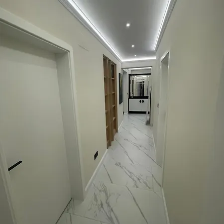 Apartament 3 Baneasa Volo Daire *